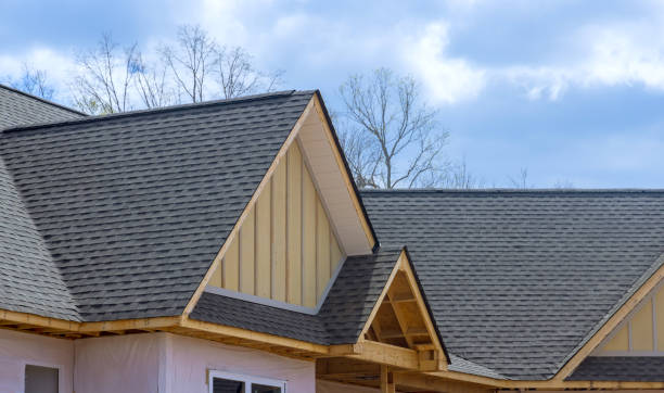 Best Flat Roofing  in Pleasant Grove, OH